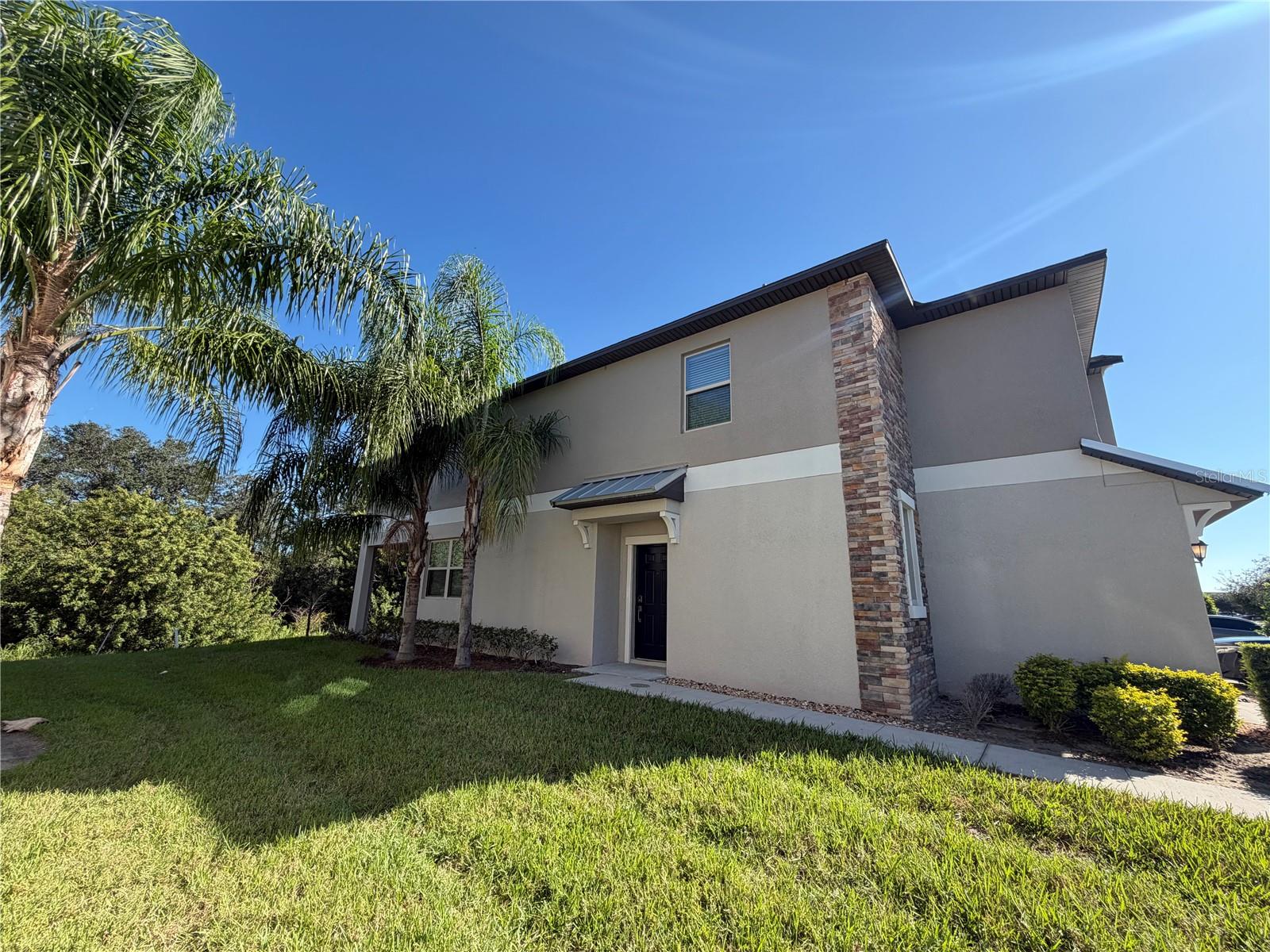 9650 PEMBROOKE PINES DR — photo 2