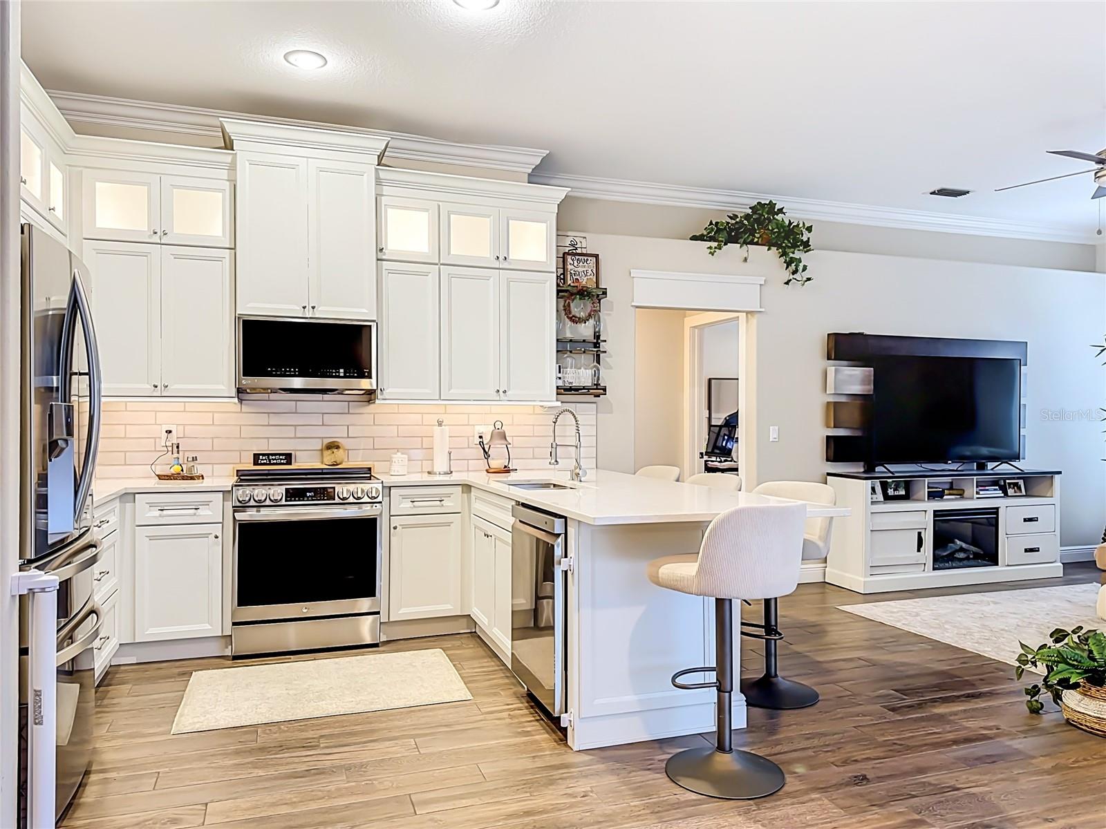 3605 ELK RIDGE LN — photo 8