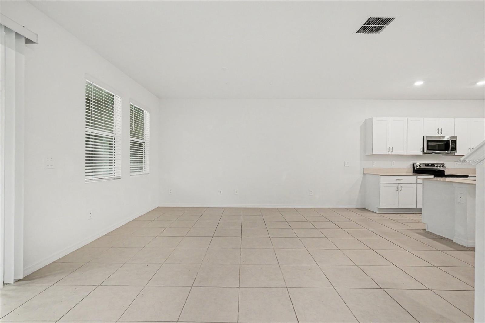3332 LAPIS LAKE DR — photo 8