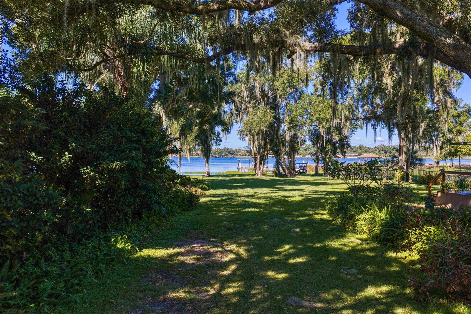 14748 LAKE MAGDALENE CIR — photo 10