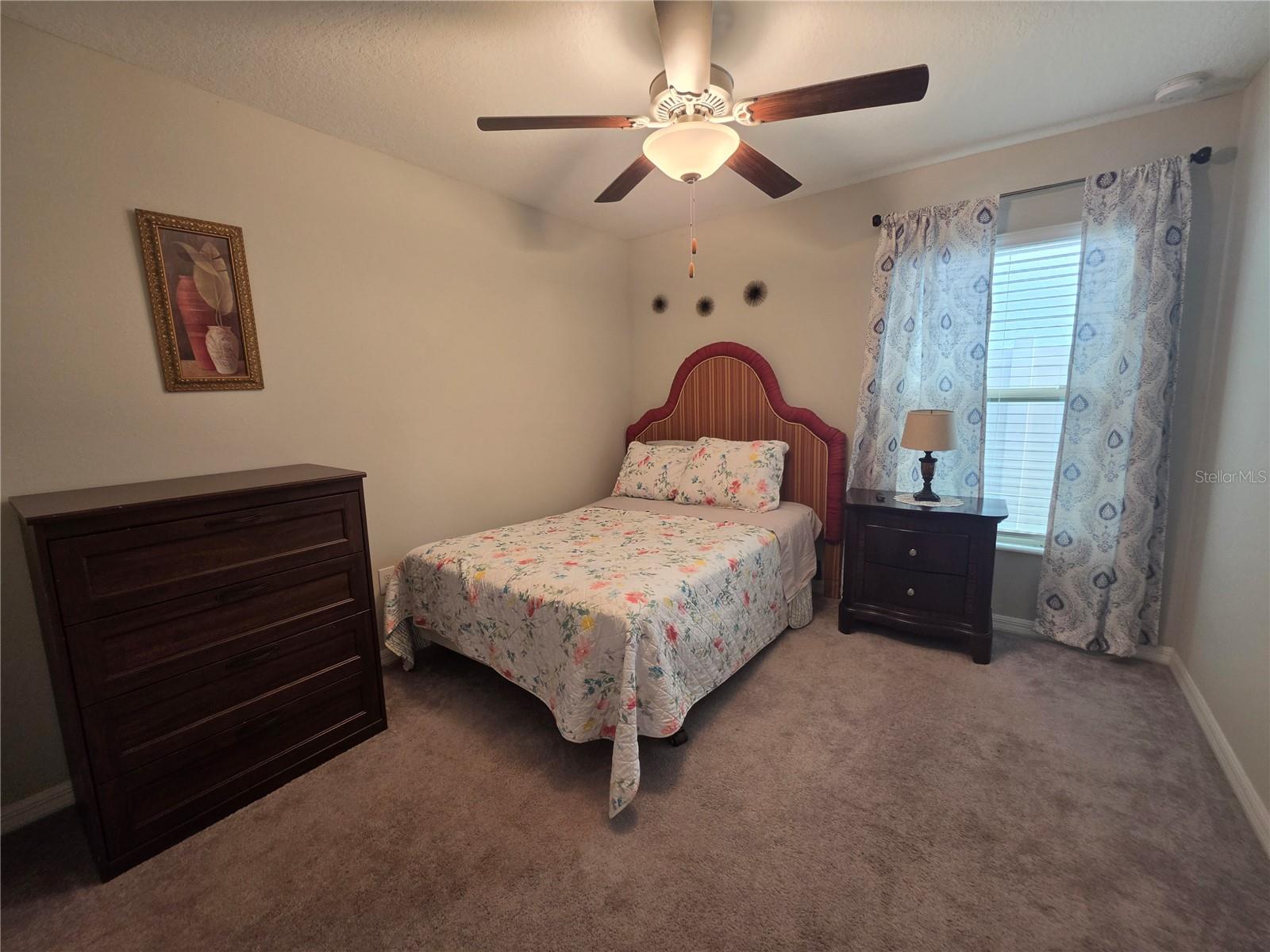 16770 DELIA ST — photo 16