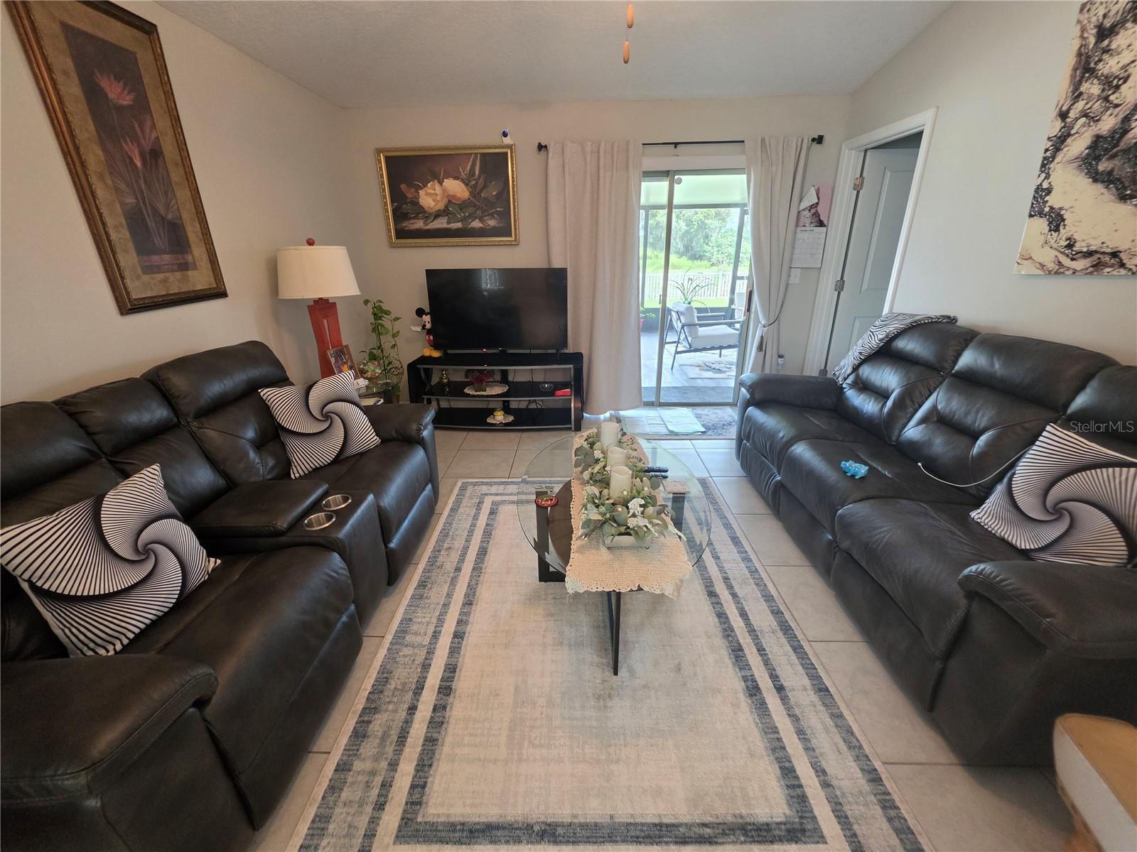 16770 DELIA ST — photo 18