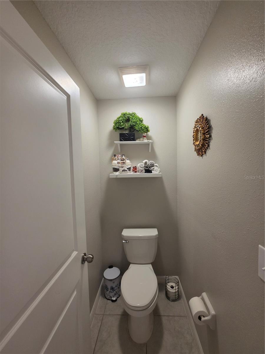 16770 DELIA ST — photo 21