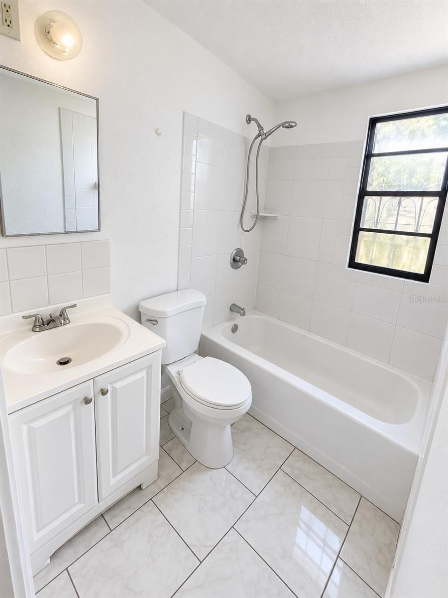 3004 ARROW ST — photo 9