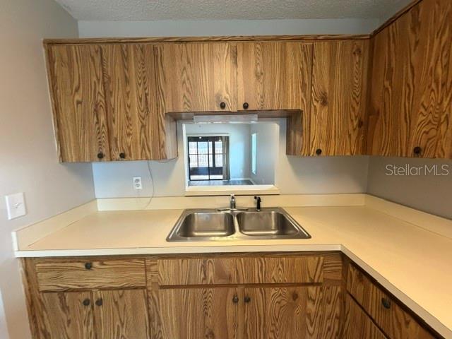 6615 CROSSBOW LN — photo 6