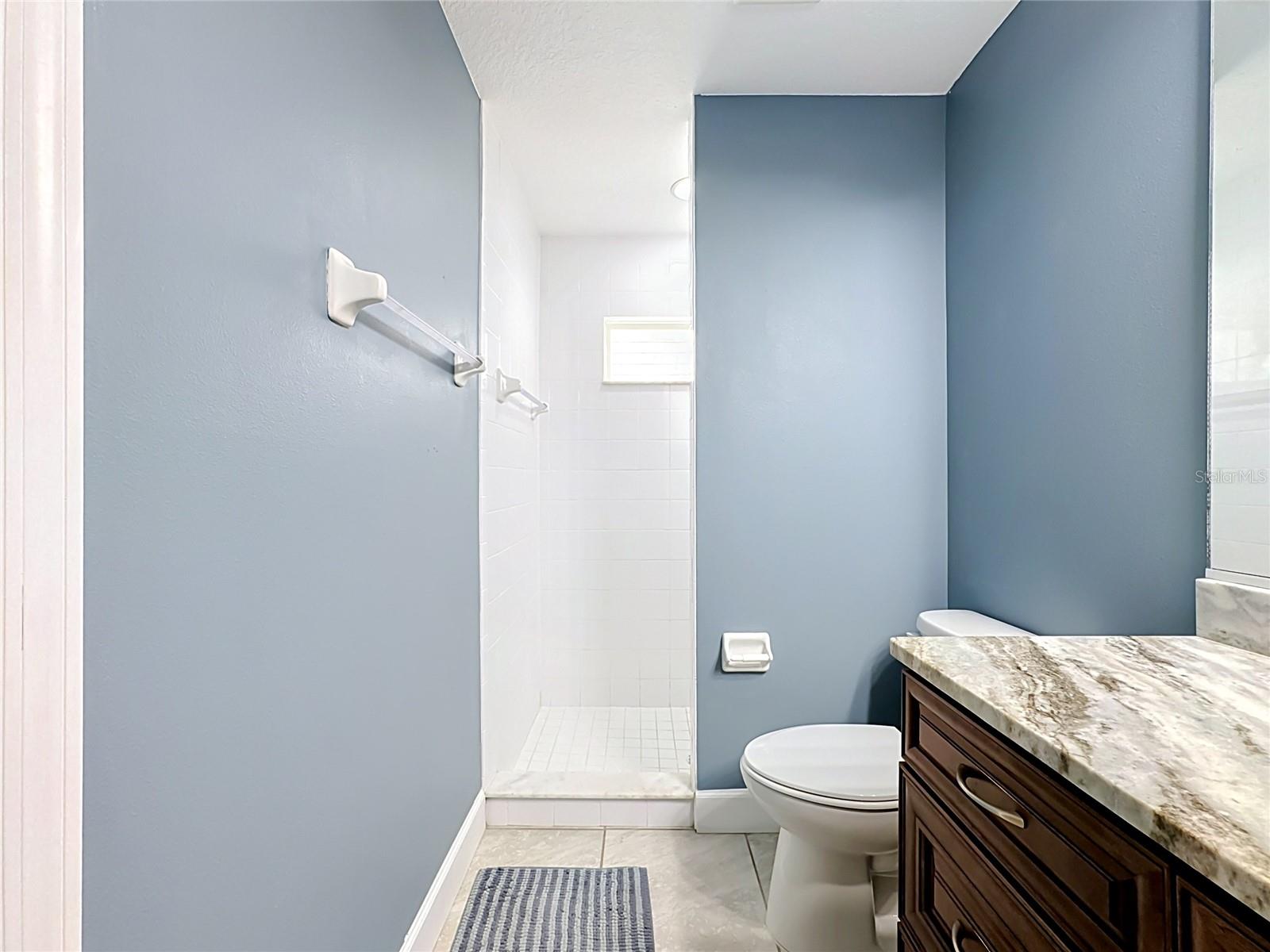 812 33RD ST W — photo 21