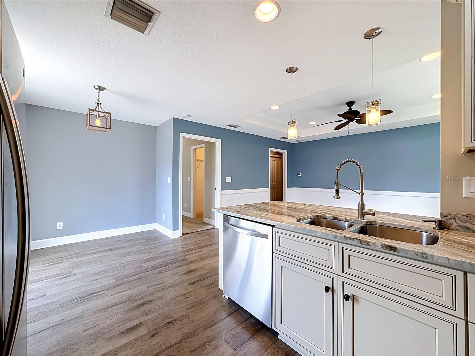 812 33RD ST W — photo 15