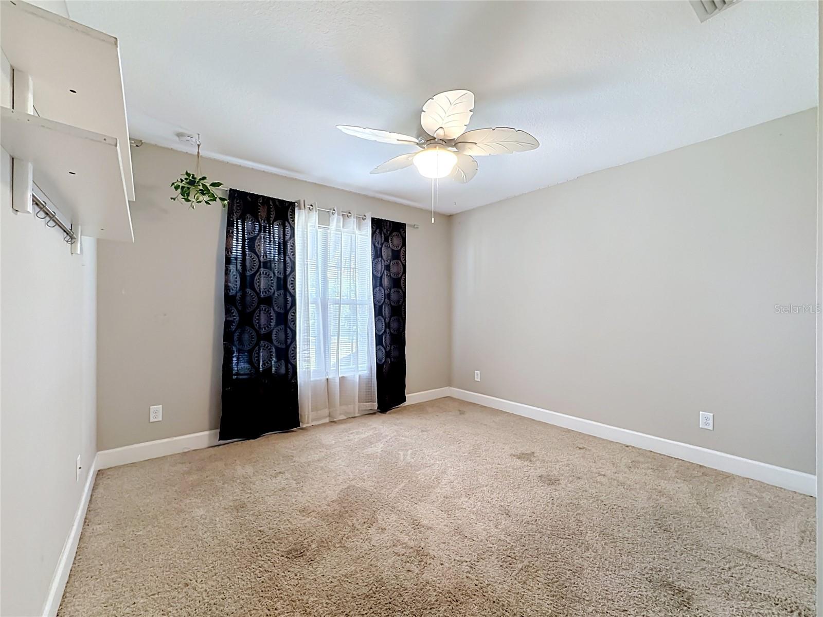 812 33RD ST W — photo 22