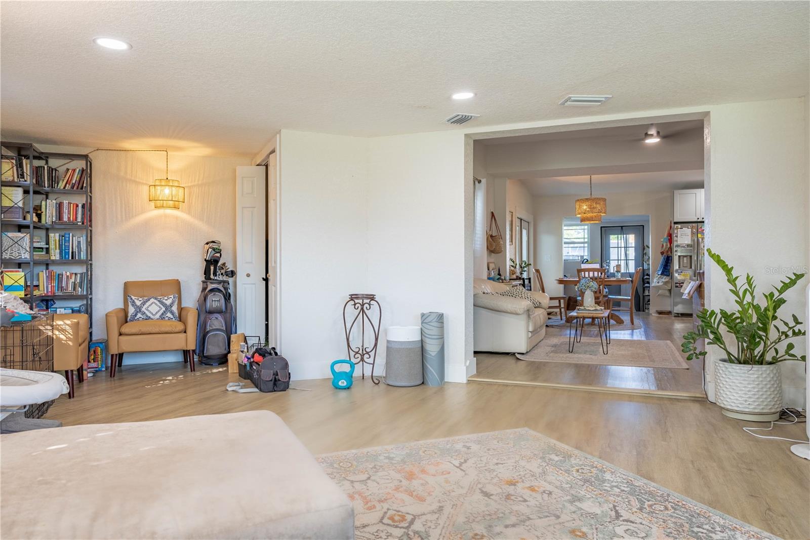 8485 PELICAN LN — photo 9