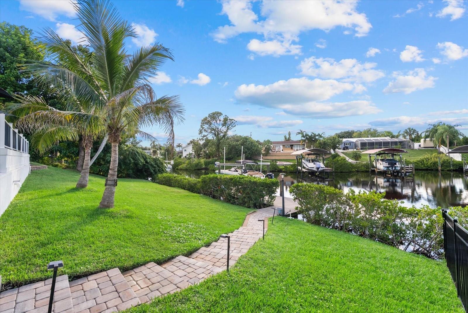 481 MAGELLAN DR — photo 13