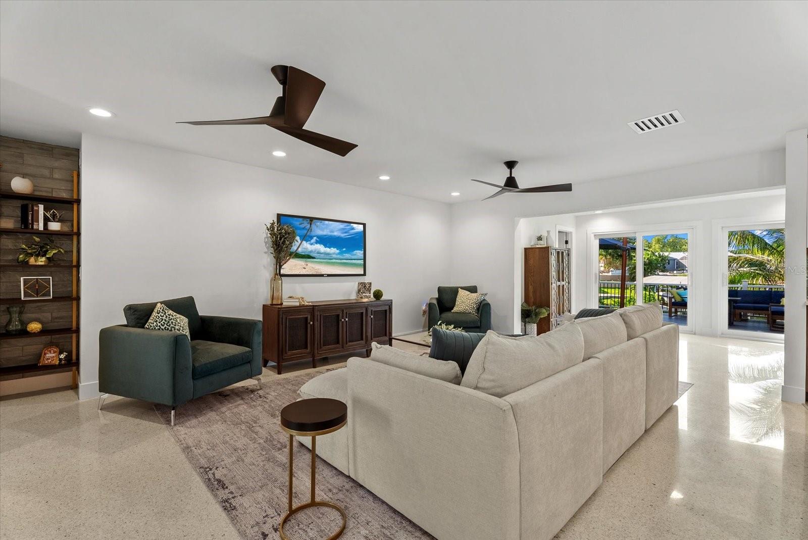481 MAGELLAN DR — photo 8