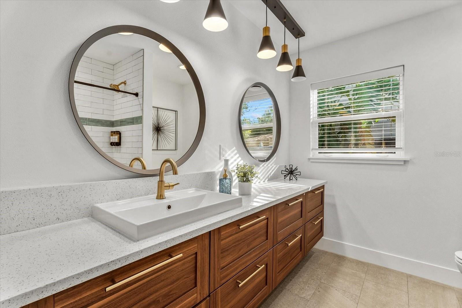 481 MAGELLAN DR — photo 41