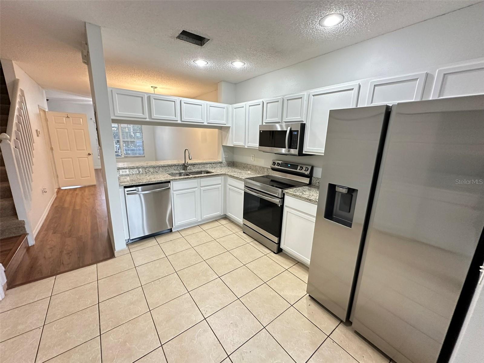1317 COSTA MESA DR — photo 7