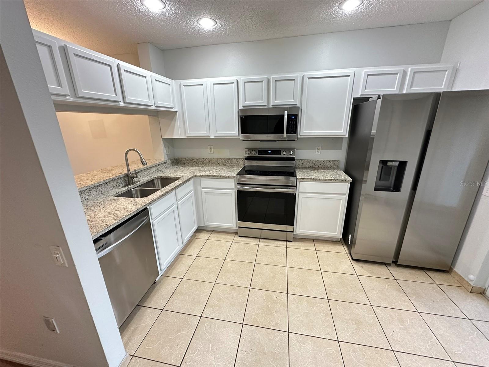 1317 COSTA MESA DR — photo 6