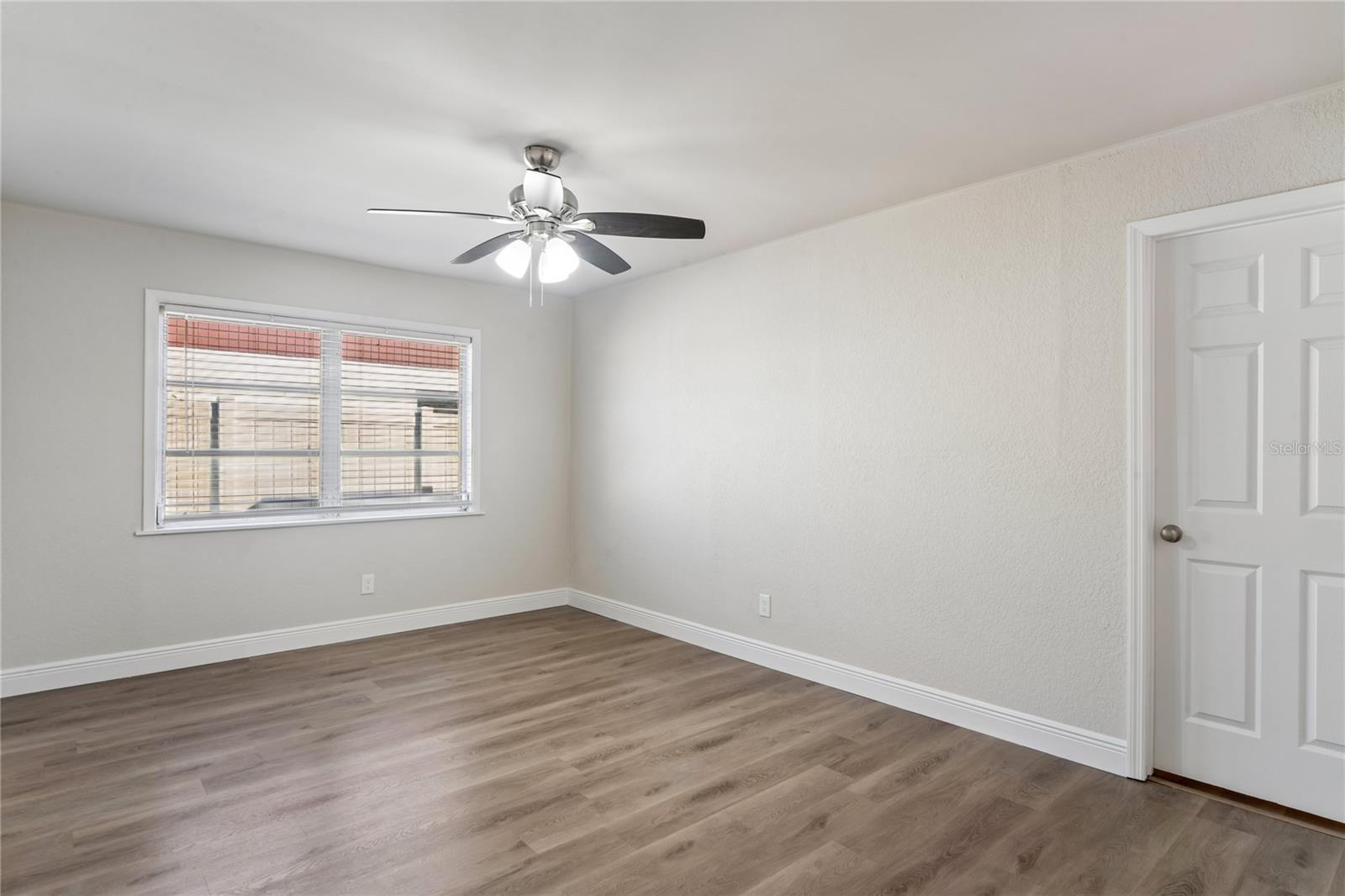 4810 WYNWOOD DR — photo 12