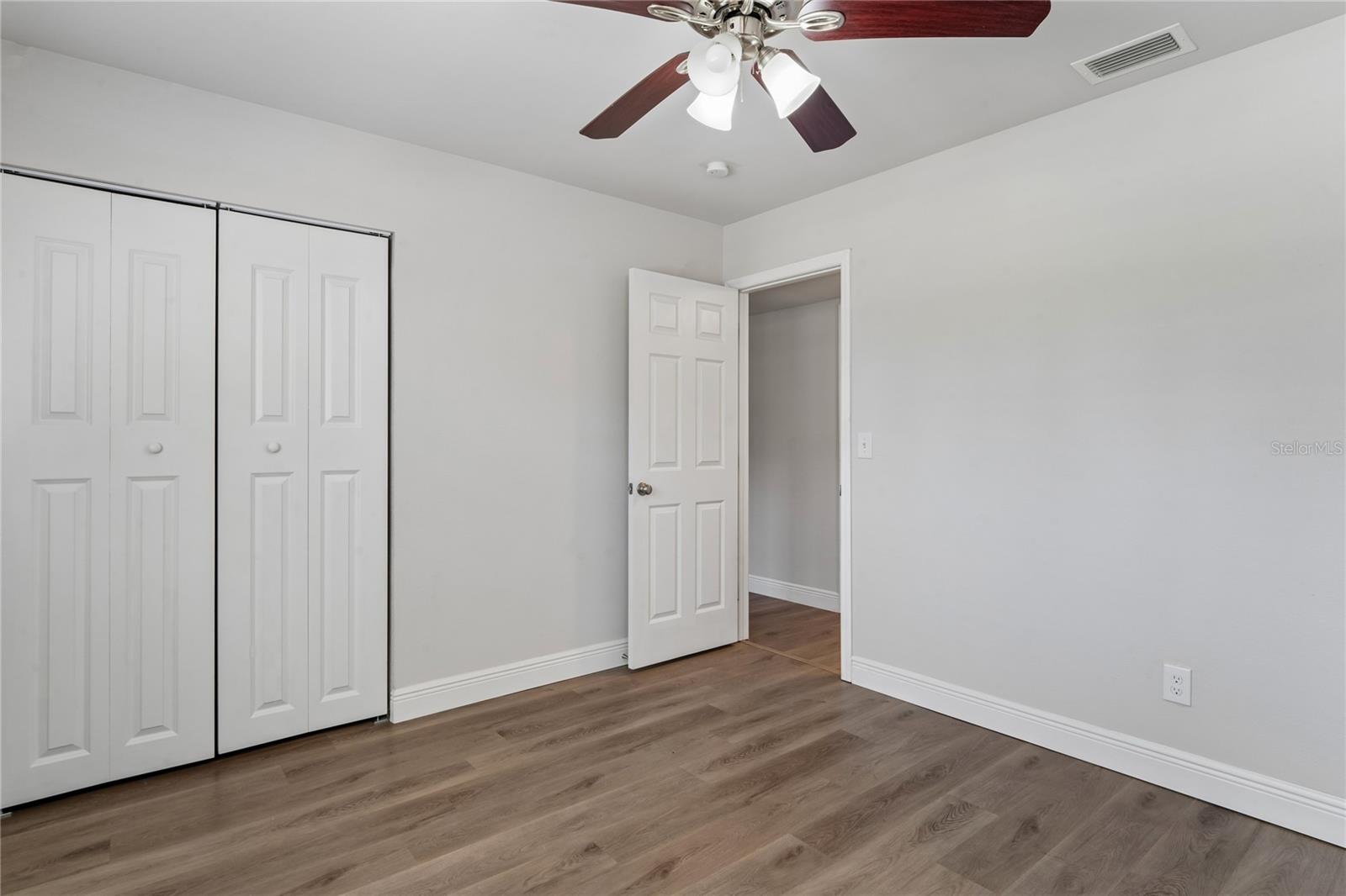 4810 WYNWOOD DR — photo 21