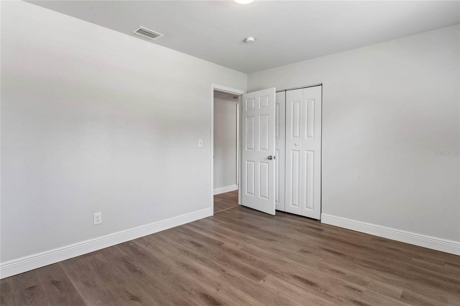 4810 WYNWOOD DR — photo 17