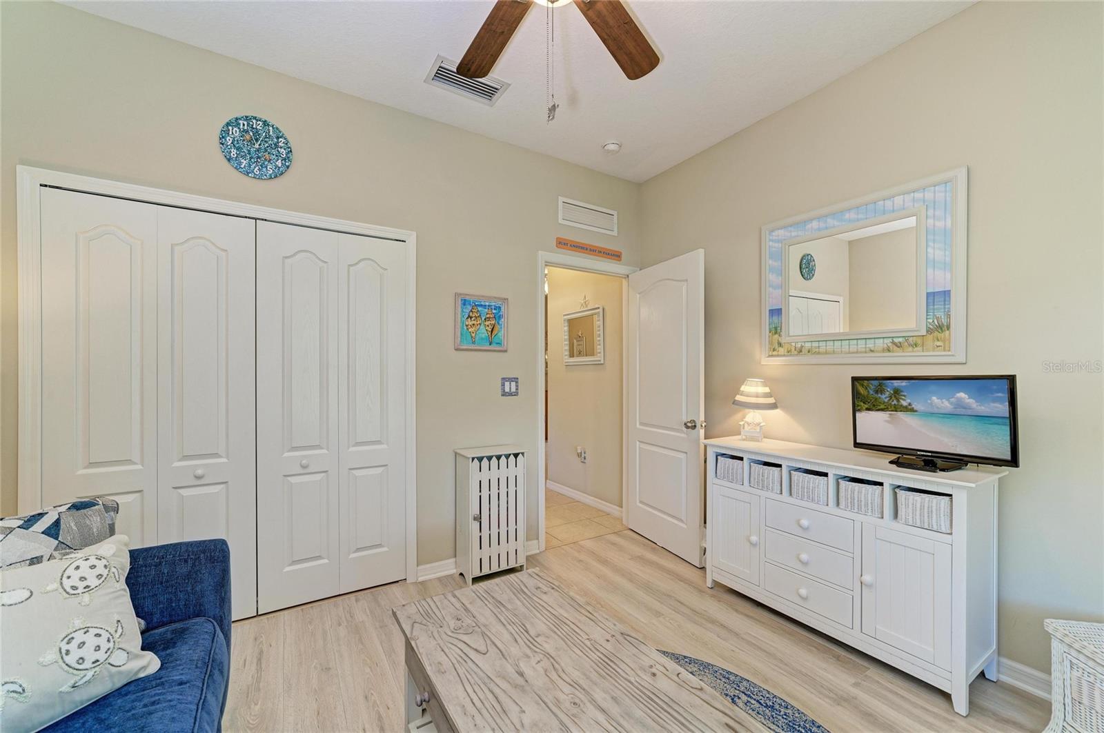 11728 FENNEMORE WAY — photo 31