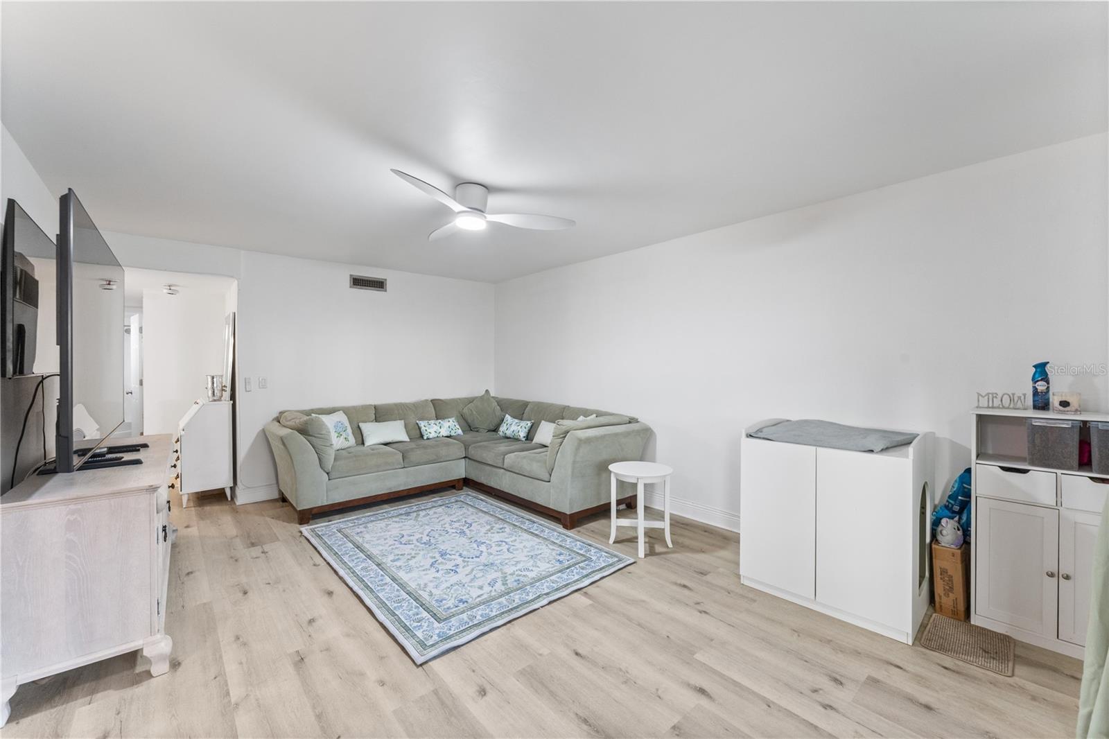 11538 7TH LN N #1303 — photo 12