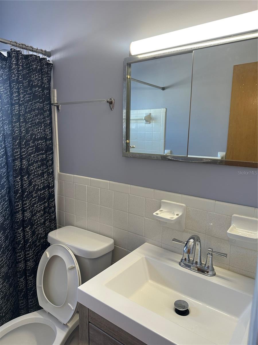 4507 9TH ST W #D8 — photo 13