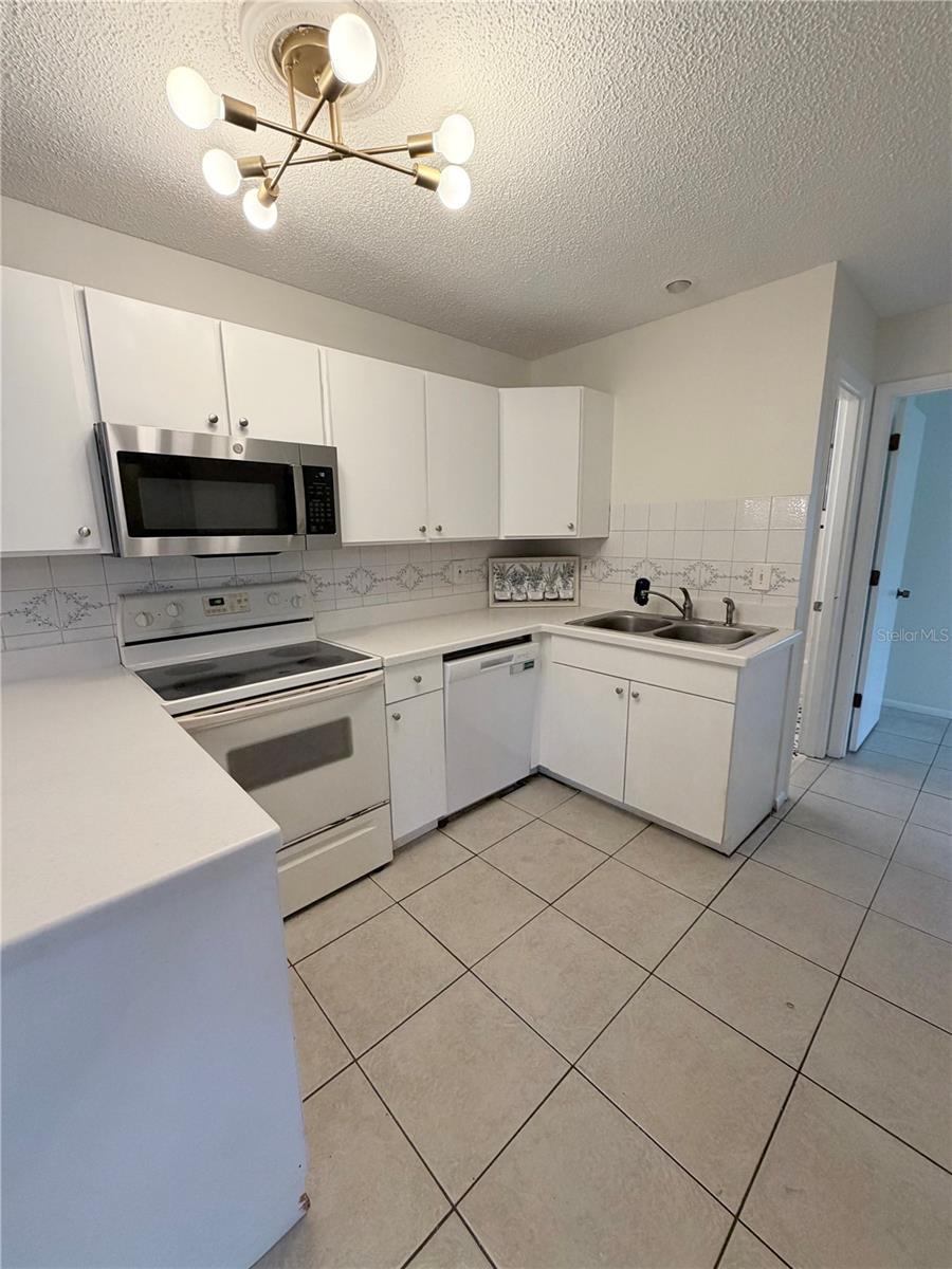 1119 68TH AVENUE DR W #1119 — photo 6