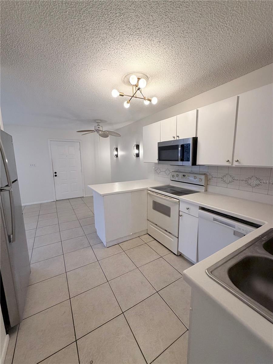 1119 68TH AVENUE DR W #1119 — photo 5
