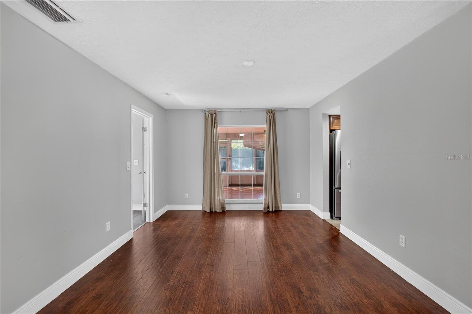 3122 RESEDA CT — photo 14