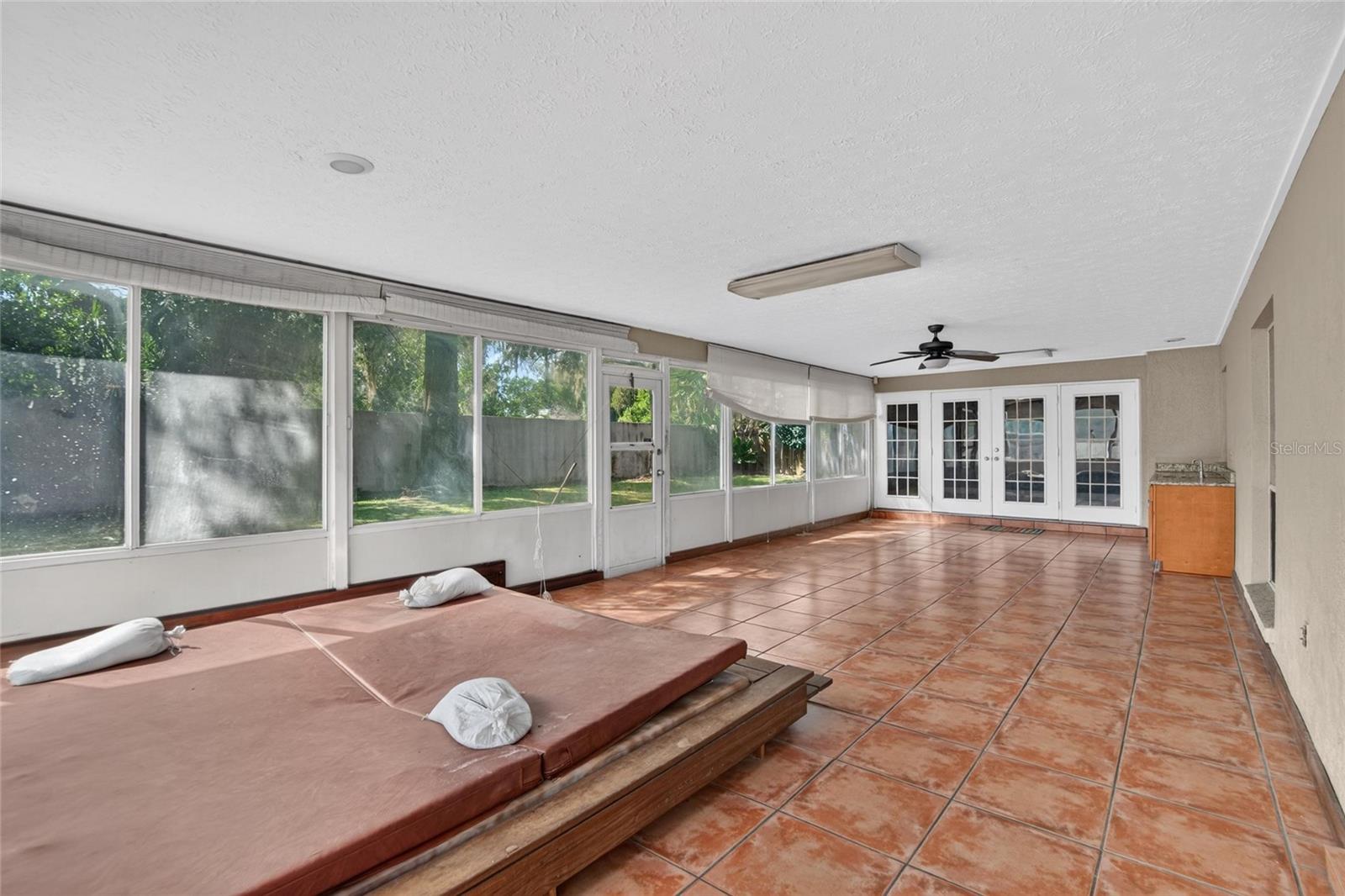 3122 RESEDA CT — photo 50