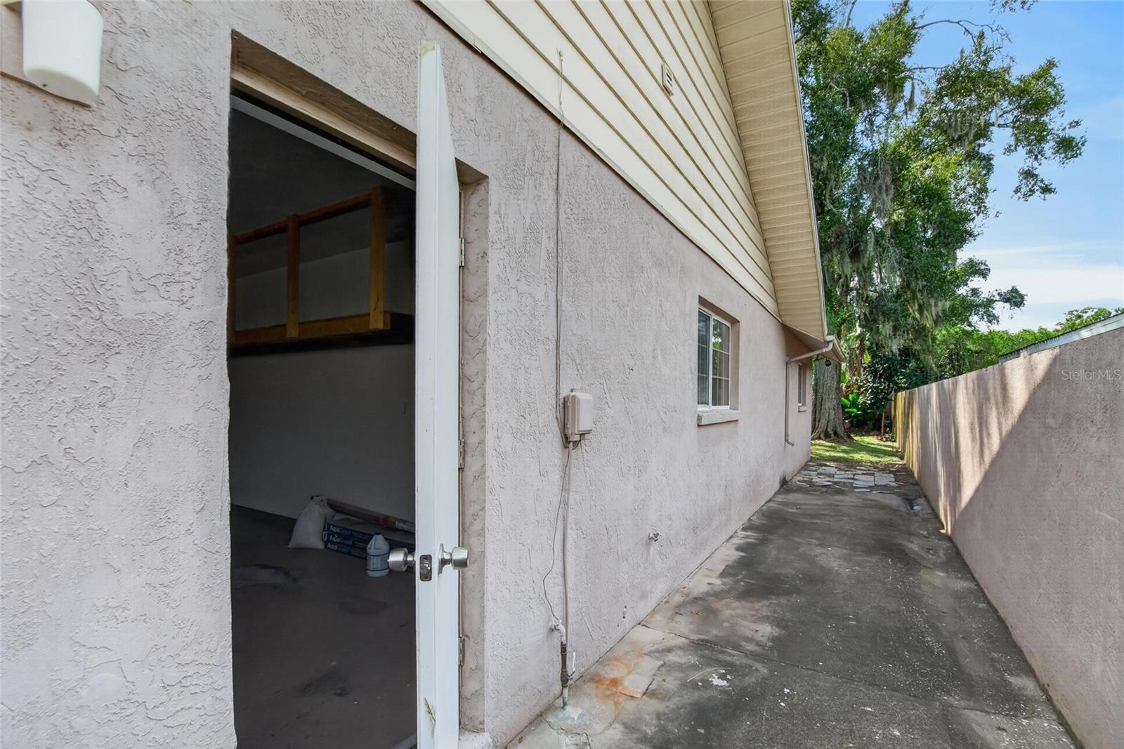 3122 RESEDA CT — photo 60