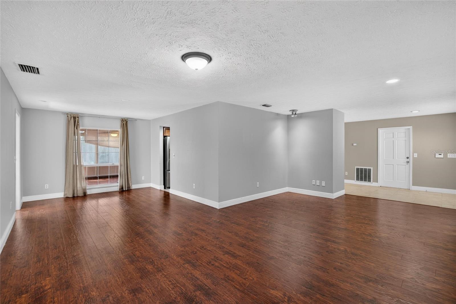 3122 RESEDA CT — photo 15