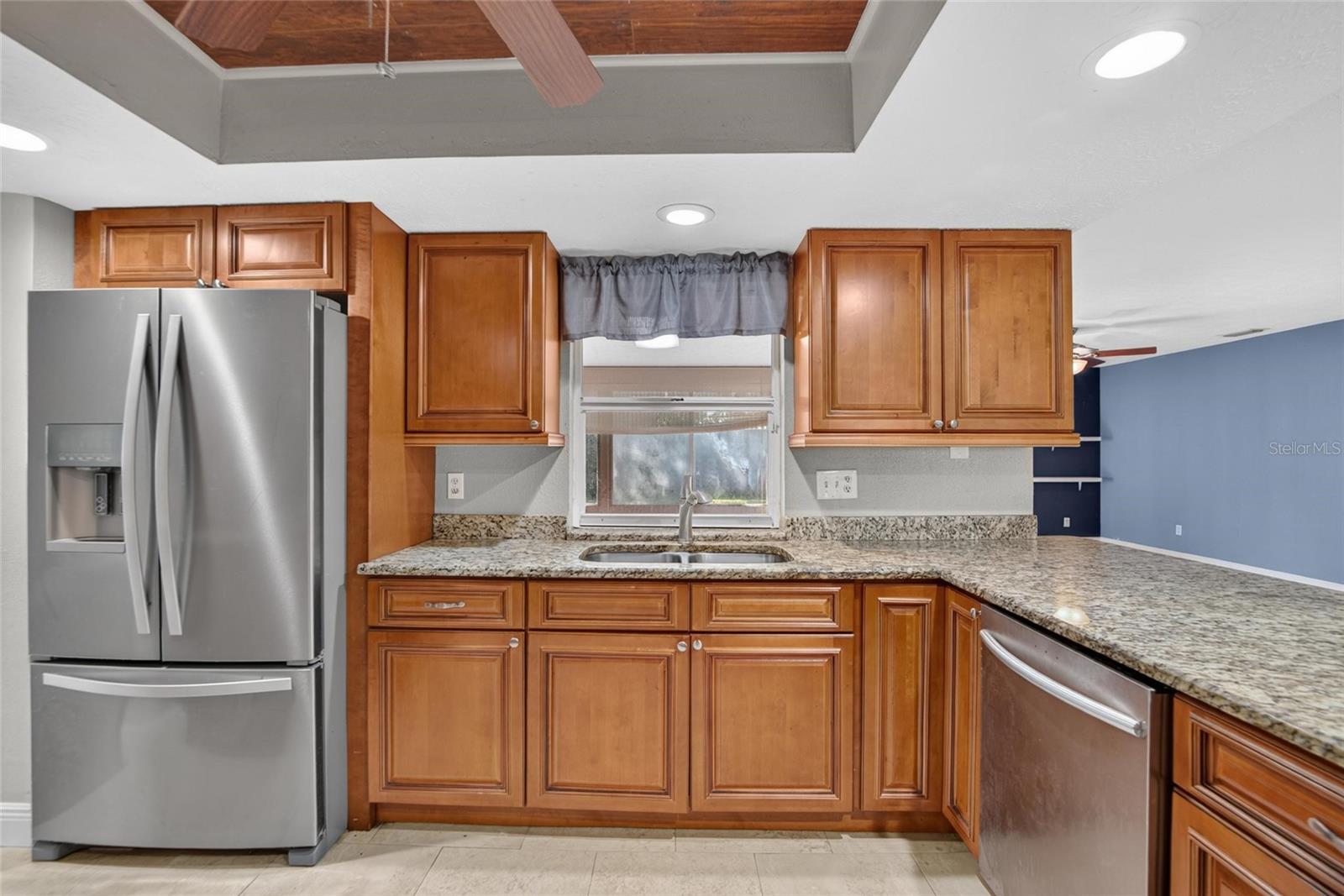 3122 RESEDA CT — photo 31