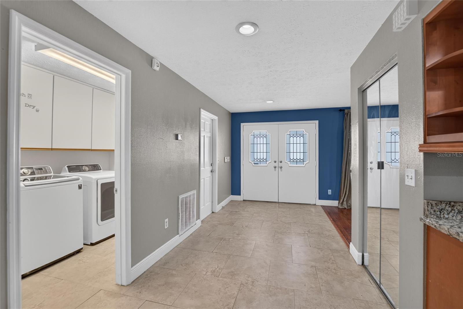 3122 RESEDA CT — photo 33