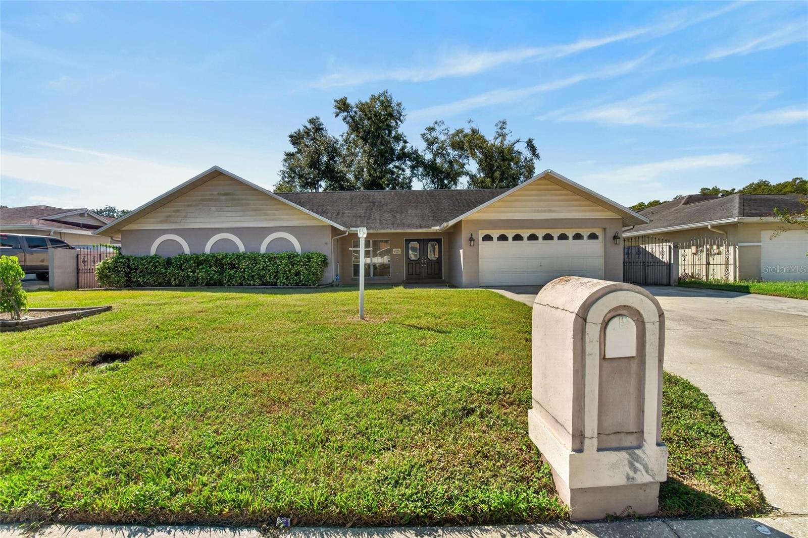 3122 RESEDA CT — photo 3