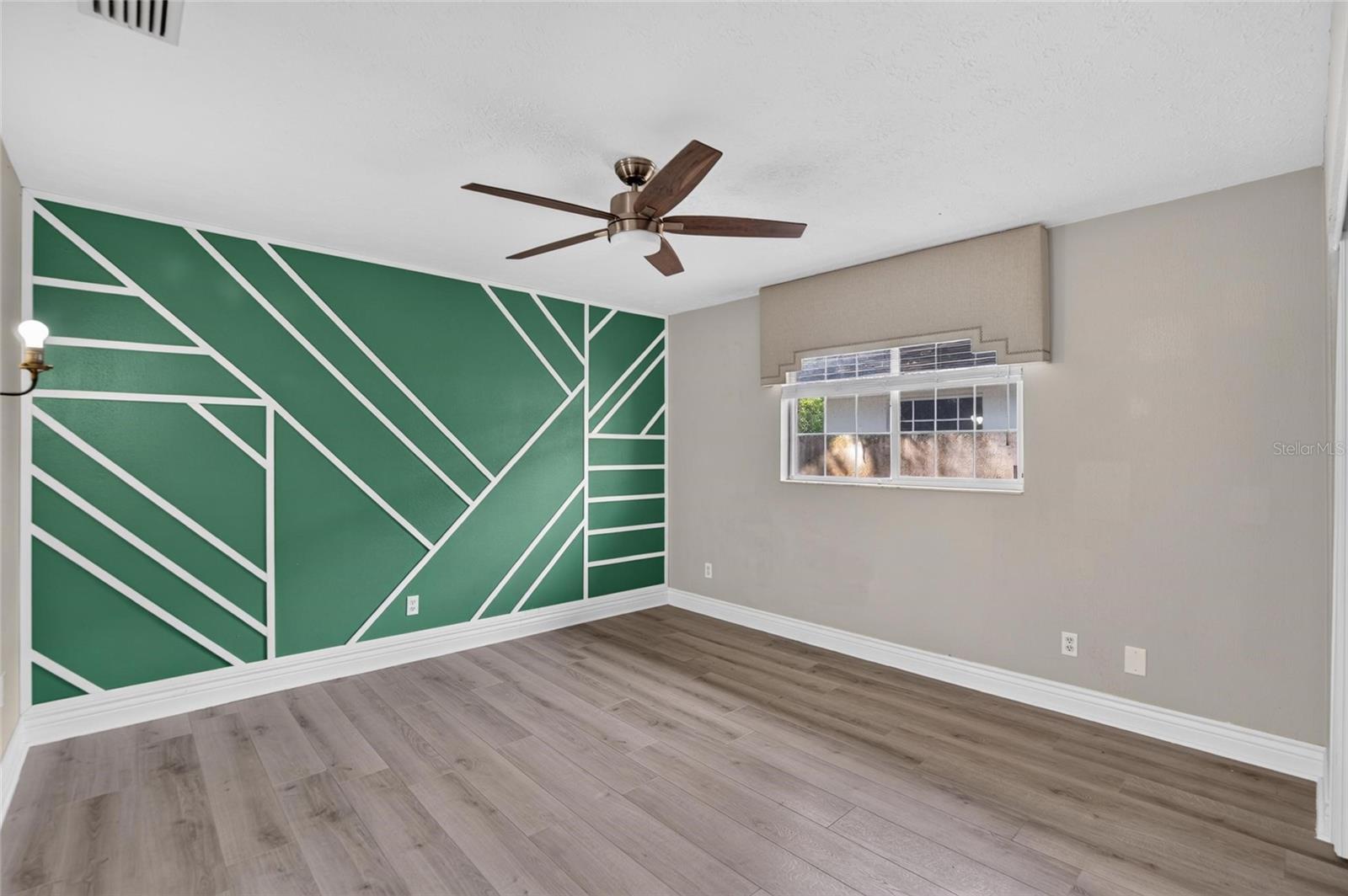 3122 RESEDA CT — photo 41
