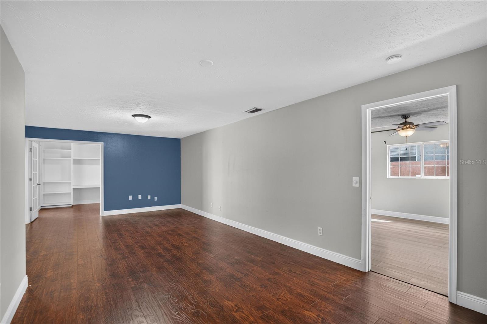 3122 RESEDA CT — photo 18