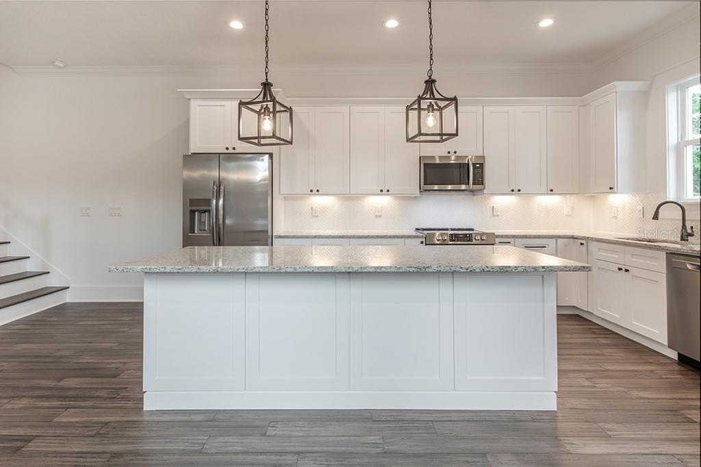 904 E OSBORNE AVE #1 — photo 13