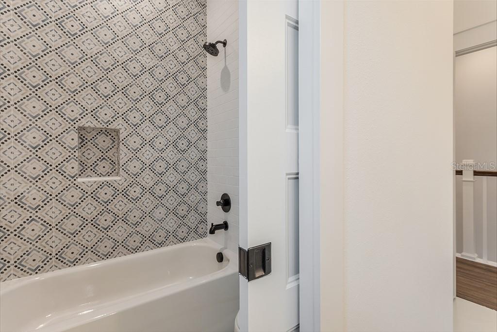 904 E OSBORNE AVE #1 — photo 29