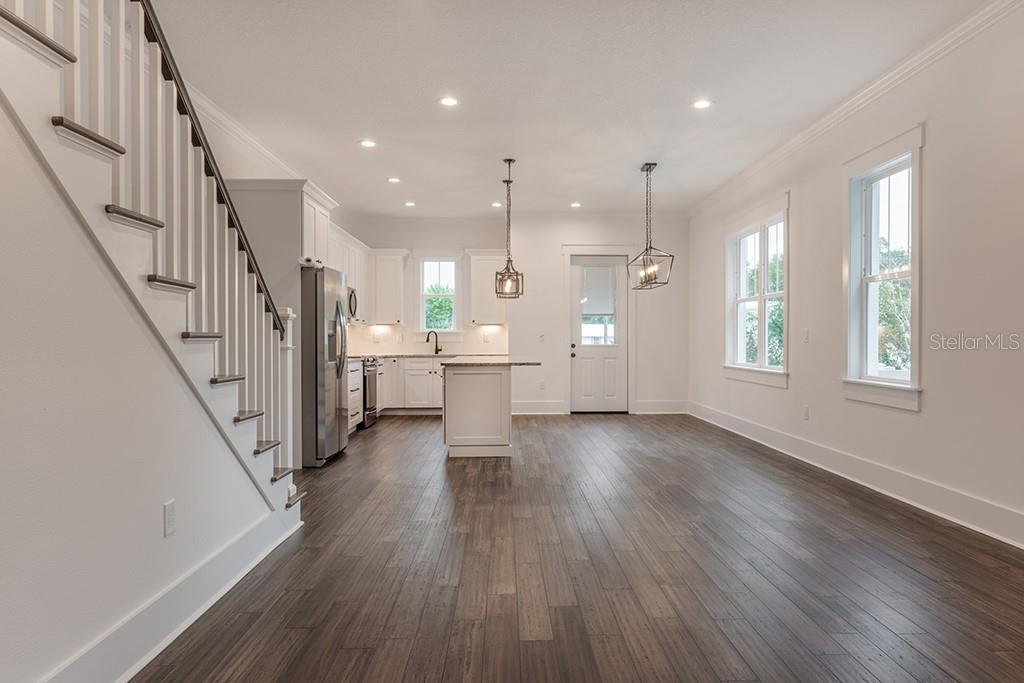 904 E OSBORNE AVE #1 — photo 10