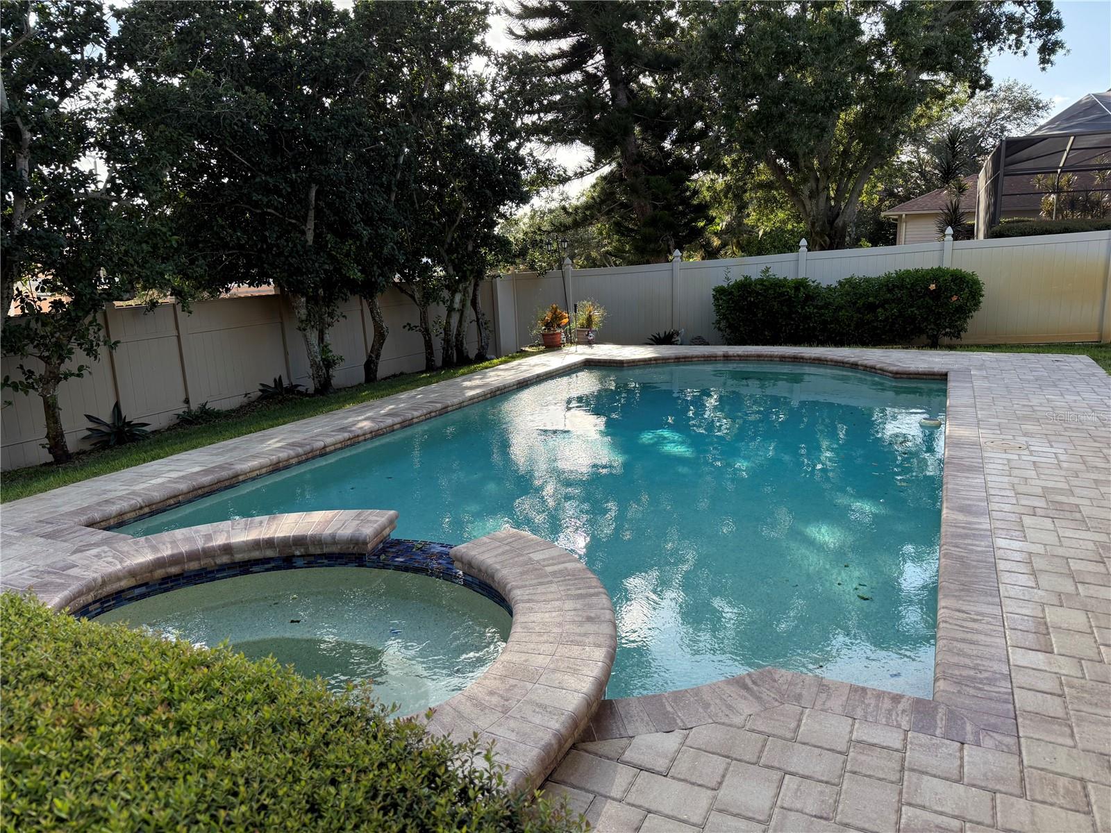 13000 FARMINGTON TRL — photo 3