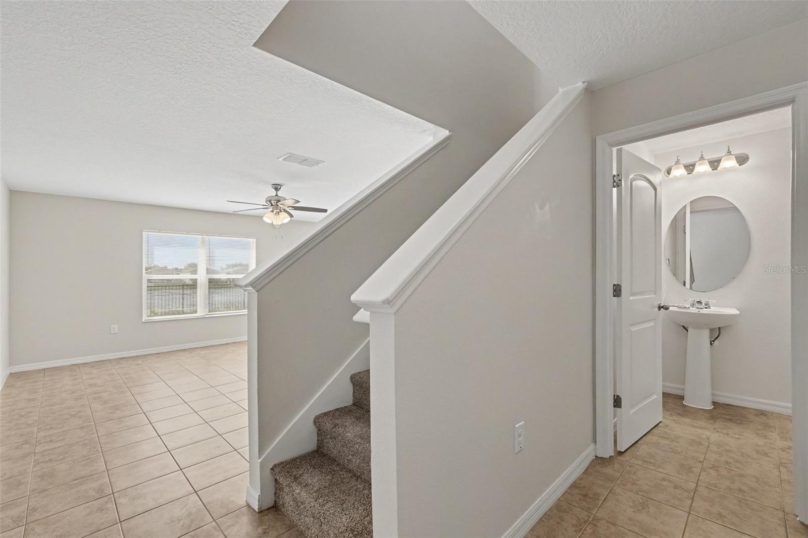 10420 LAGUNA PLAINS DR — photo 6