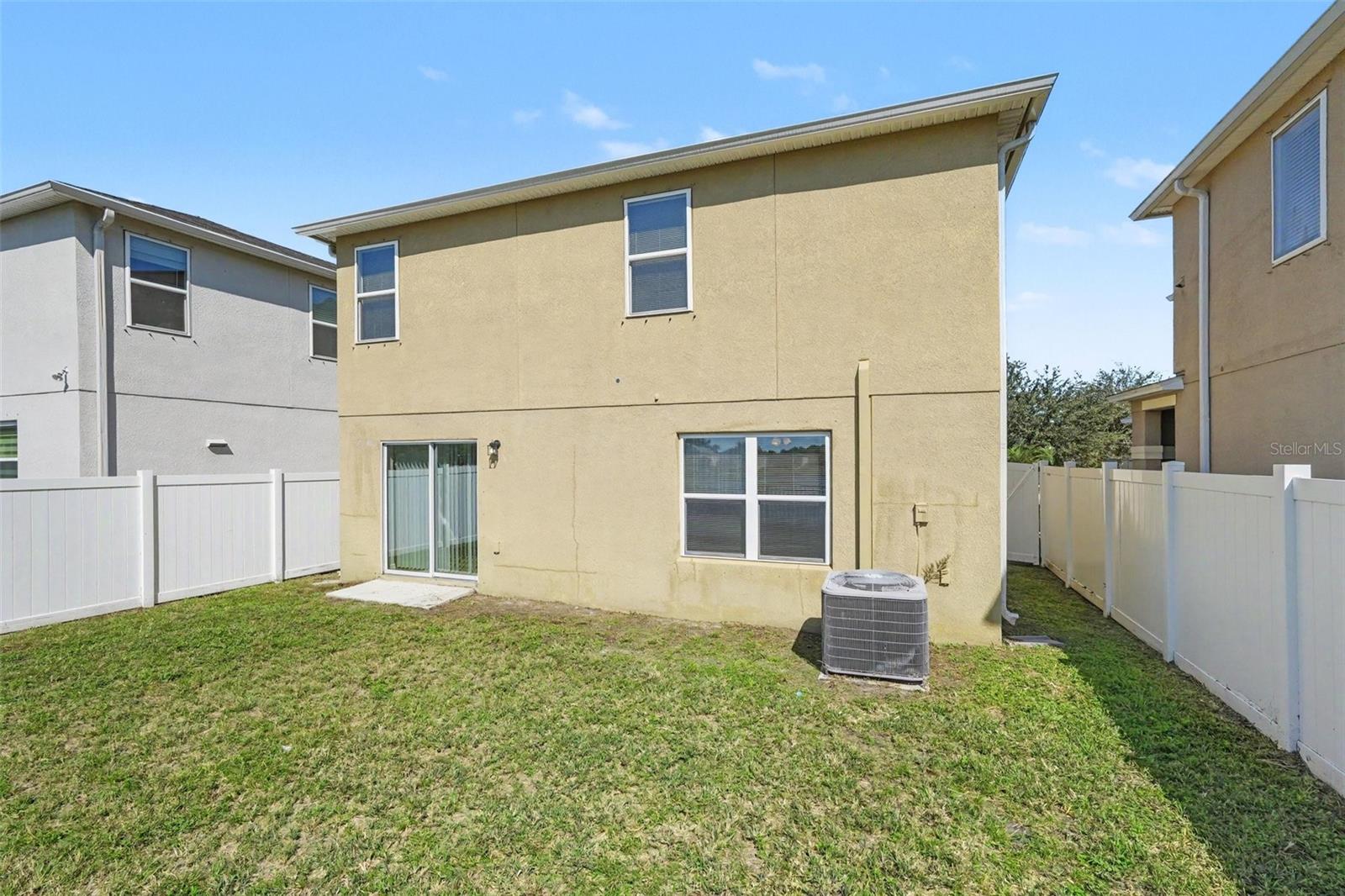 10420 LAGUNA PLAINS DR — photo 15