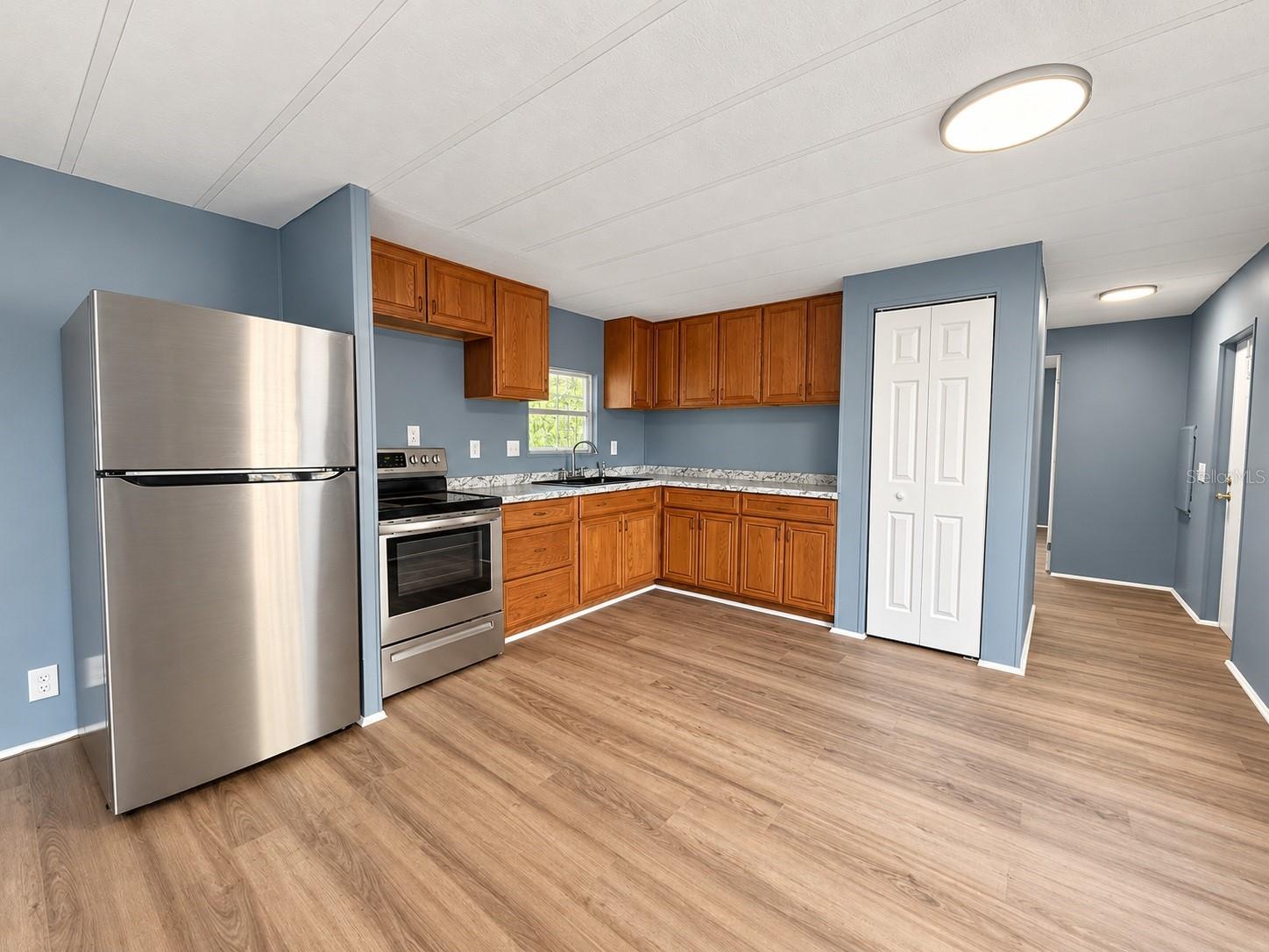 5640 VAN DOREN AVE — photo 3
