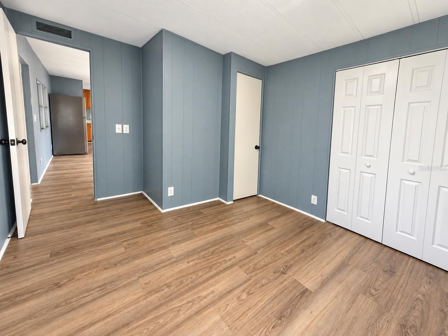 5640 VAN DOREN AVE — photo 8