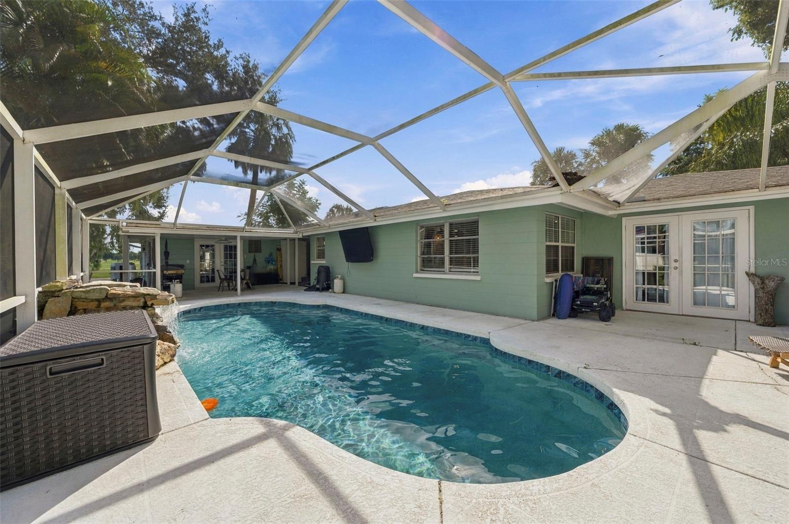 5105 W COUNTRY CLUB DR — photo 46