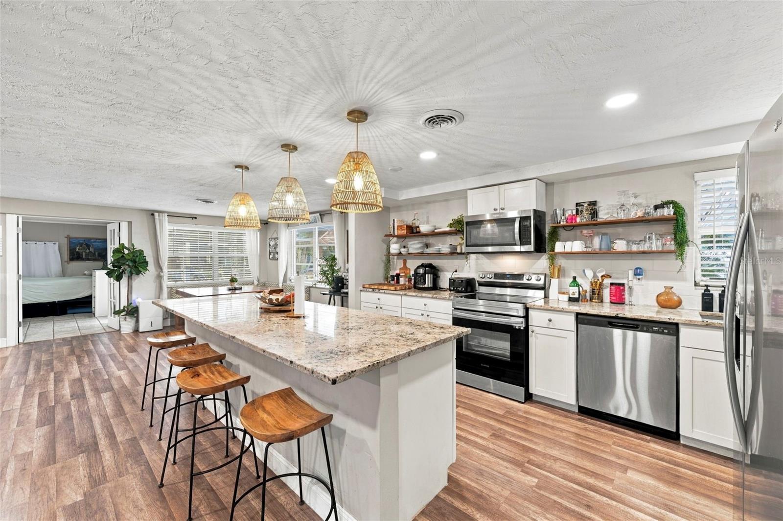 5105 W COUNTRY CLUB DR — photo 17