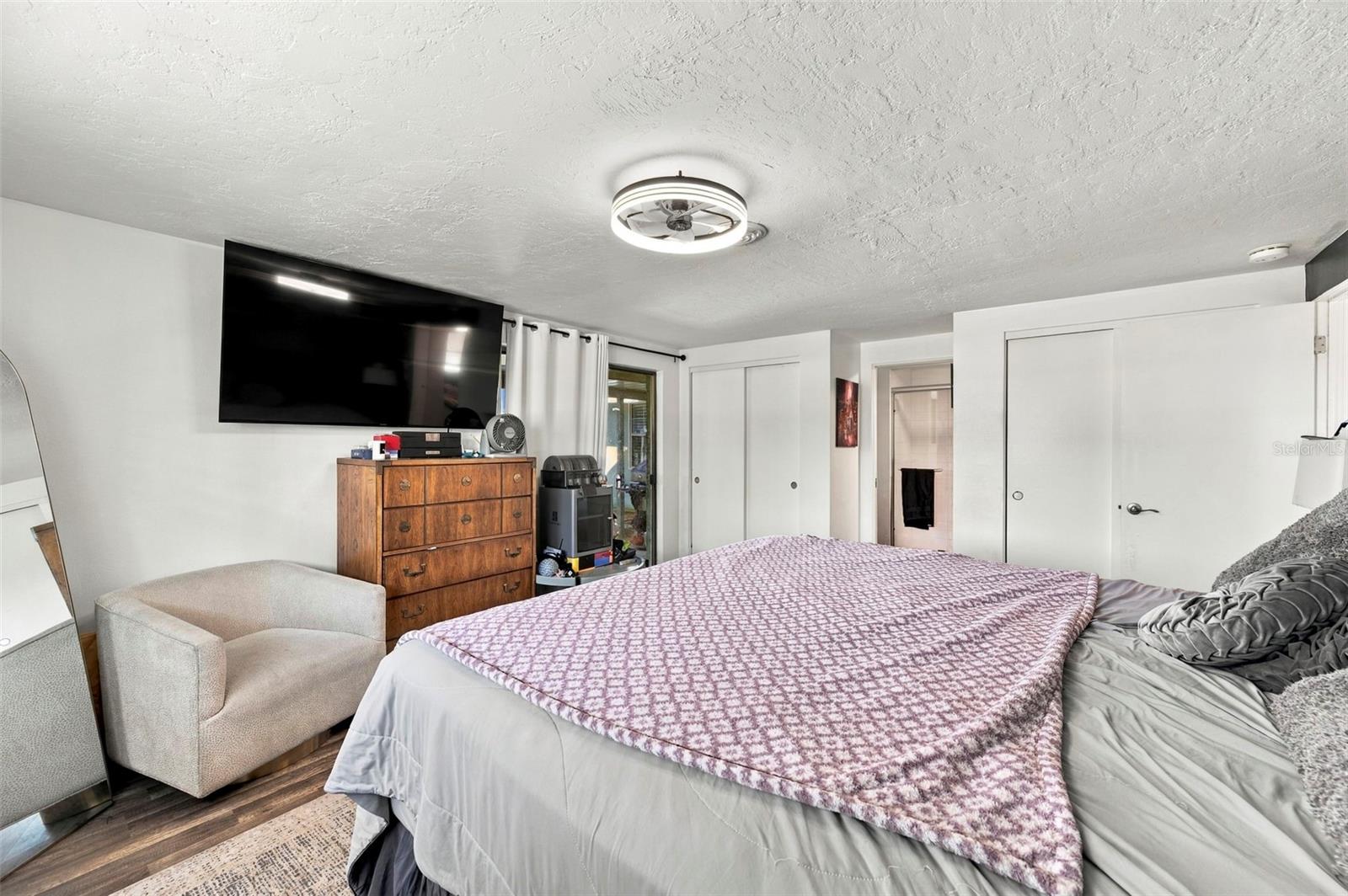5105 W COUNTRY CLUB DR — photo 25
