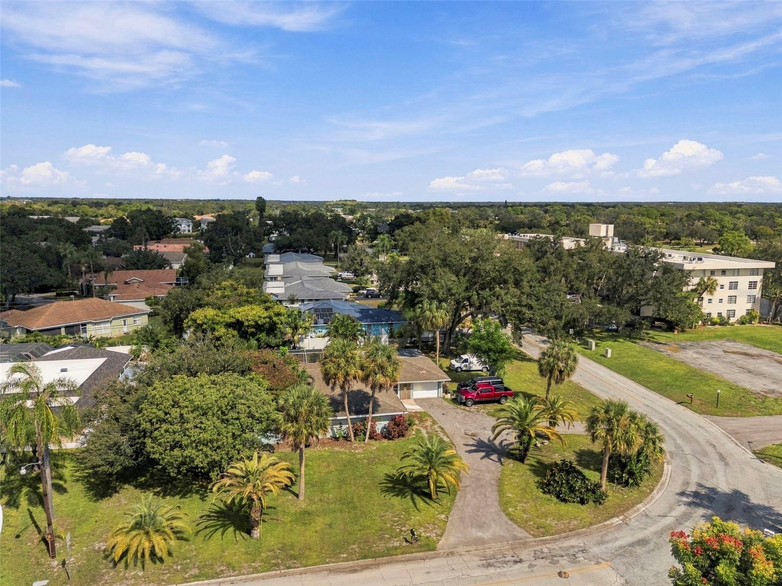 5105 W COUNTRY CLUB DR — photo 54