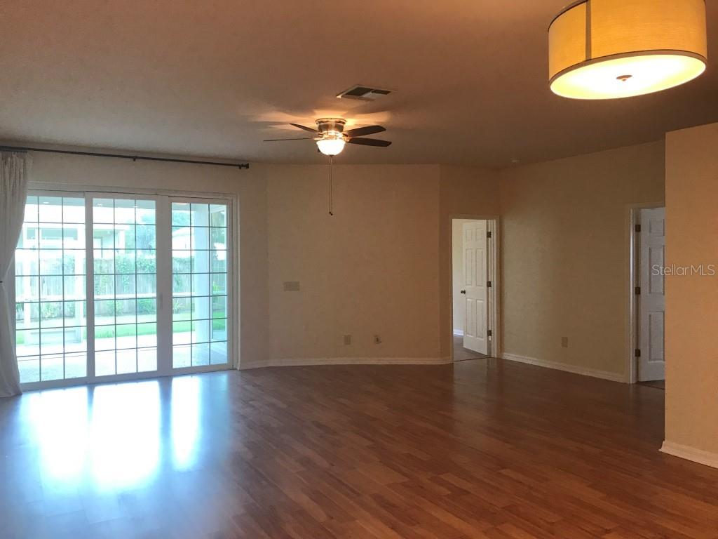 10409 MULLIGAN CT — photo 30