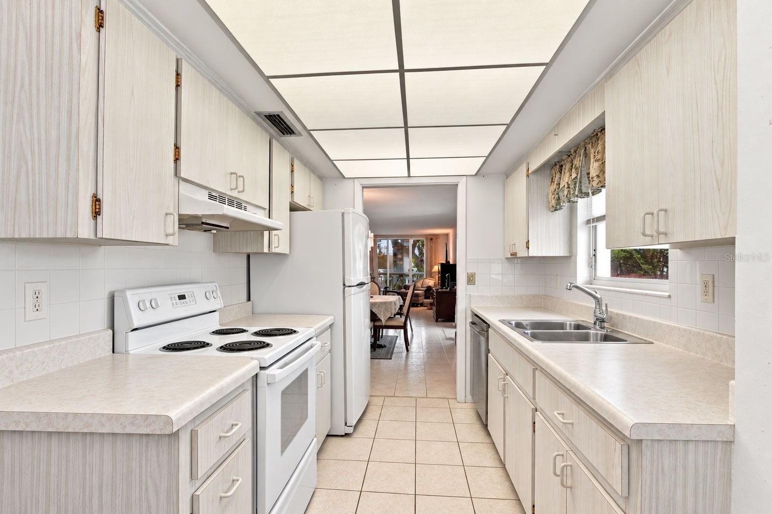 2630 PEARCE DR #211 — photo 3