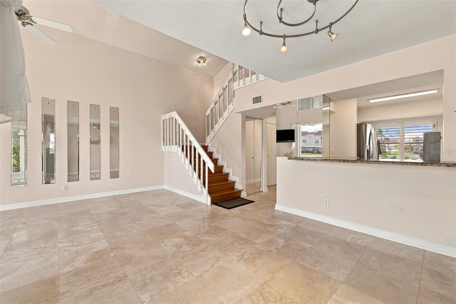 6101 MIRADA CIR — photo 8